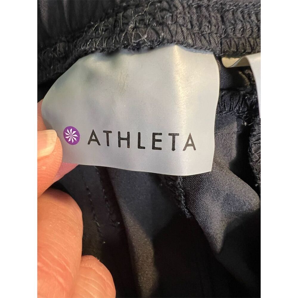 Athleta Women's Jogger Capri Pants Standard Size 8 Black Casual Activewear - Picture 6 of 10